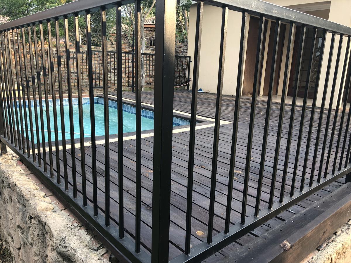 Sunrise Boutique Hotel Witbank Exteriör bild